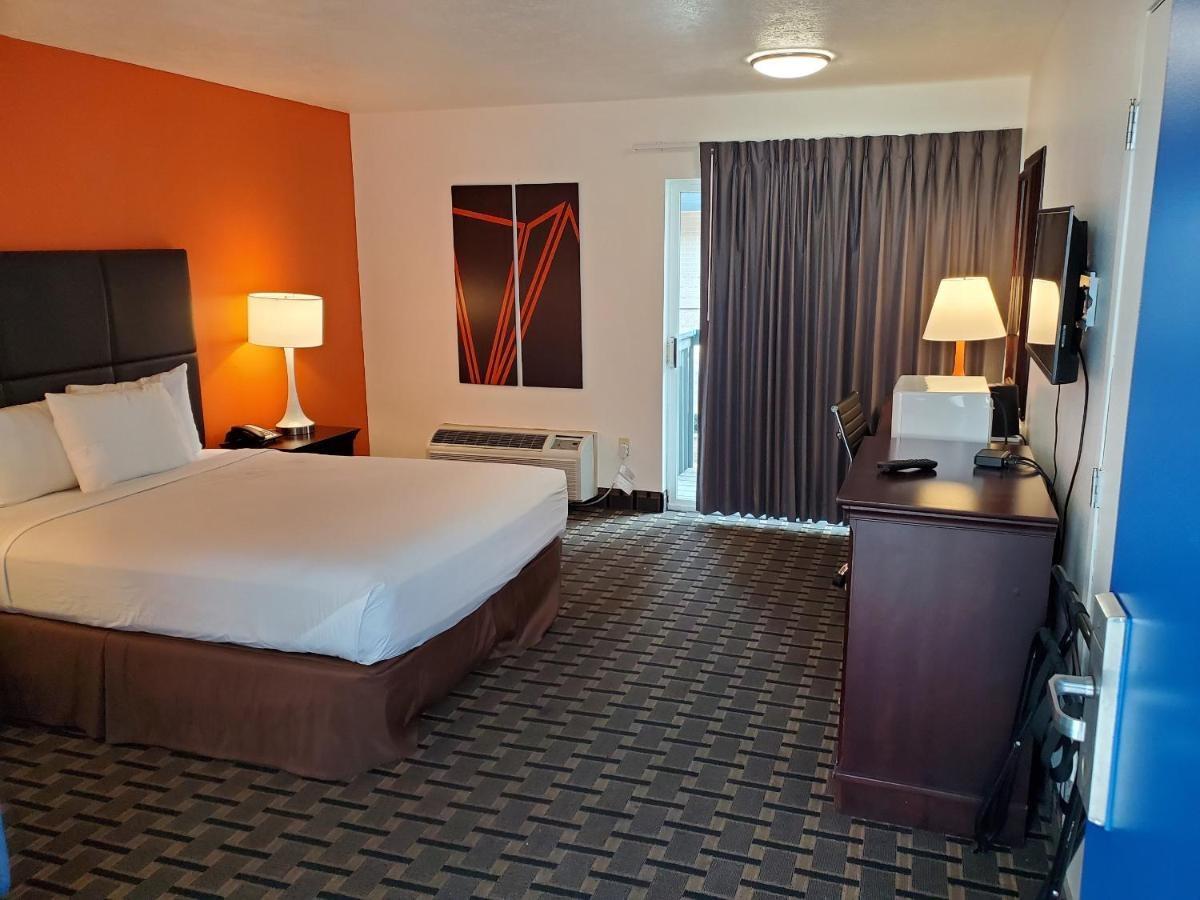 Howard Johnson By Wyndham Spokane Exterior foto